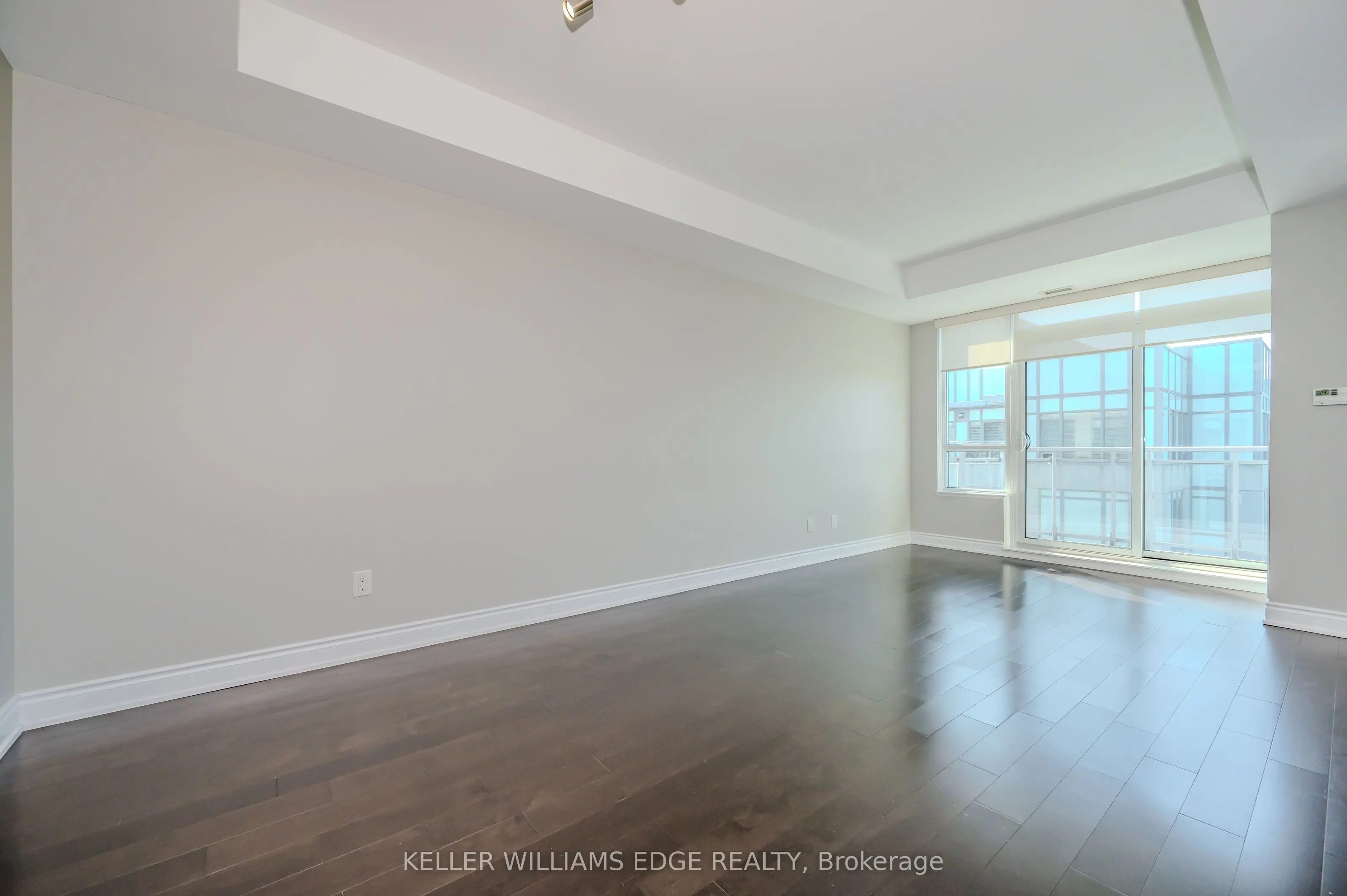 3500 Lakeshore Road W, #808