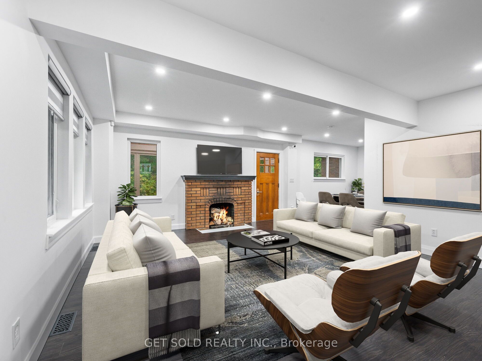 88 King Street W