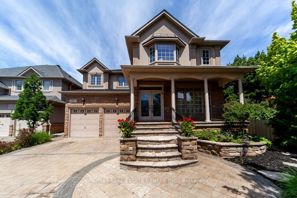 1387 Ferncrest Road