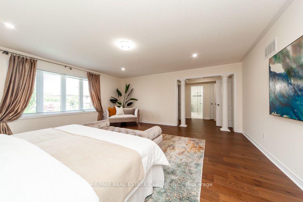 1387 Ferncrest Road