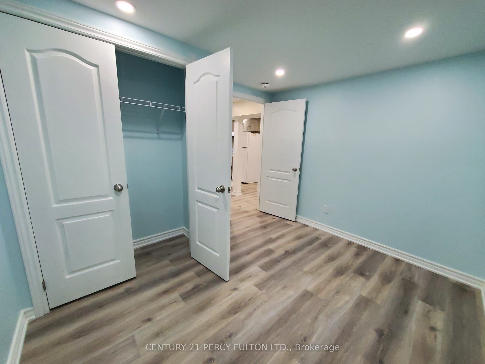 308 Nakerville Crescent #Lower