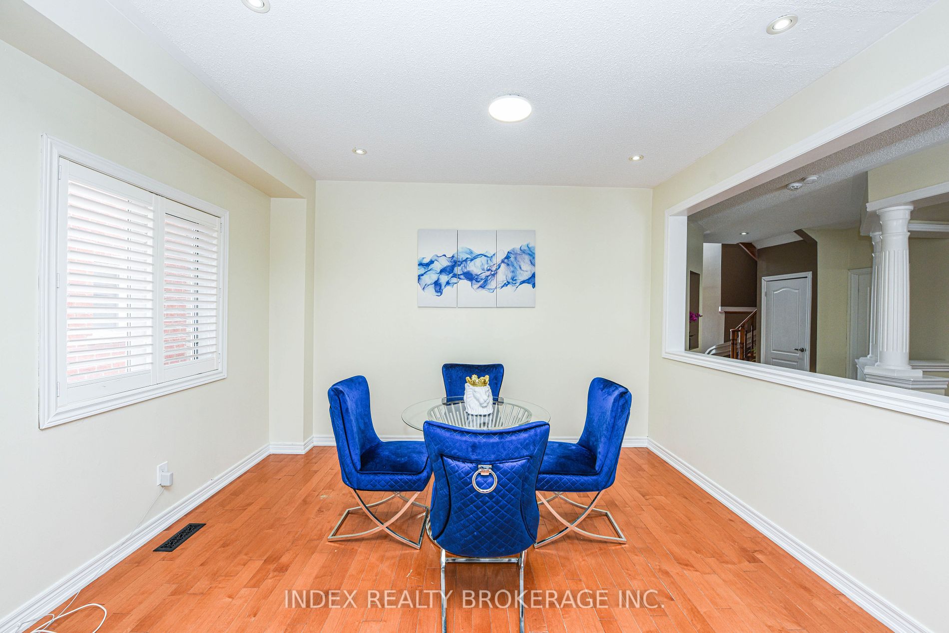 32 Charger Lane