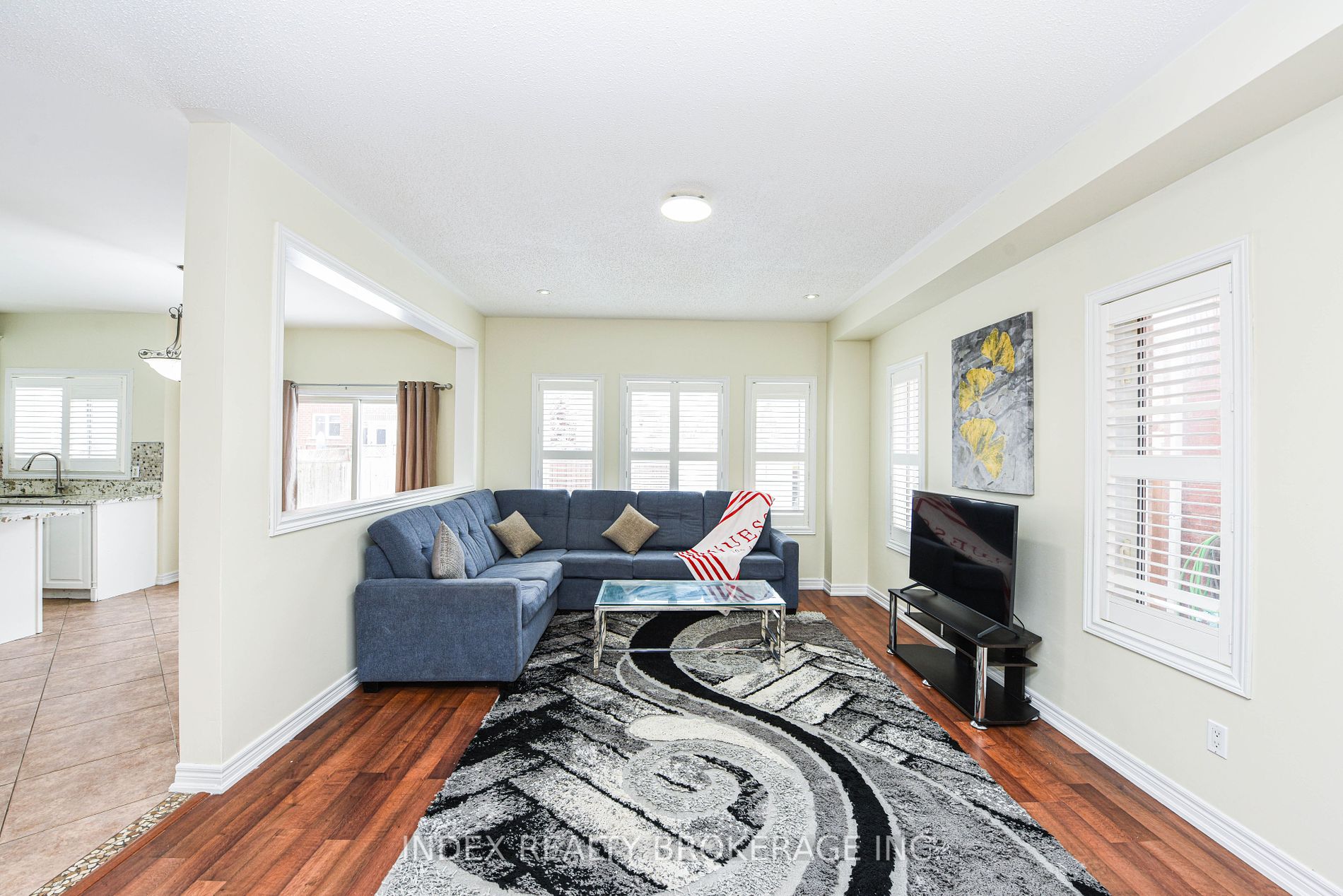 32 Charger Lane
