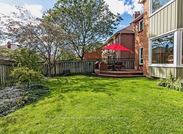 1120 Goodson Crescent