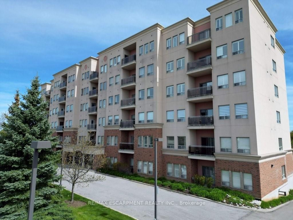 1499 Nottinghill Gate, #207