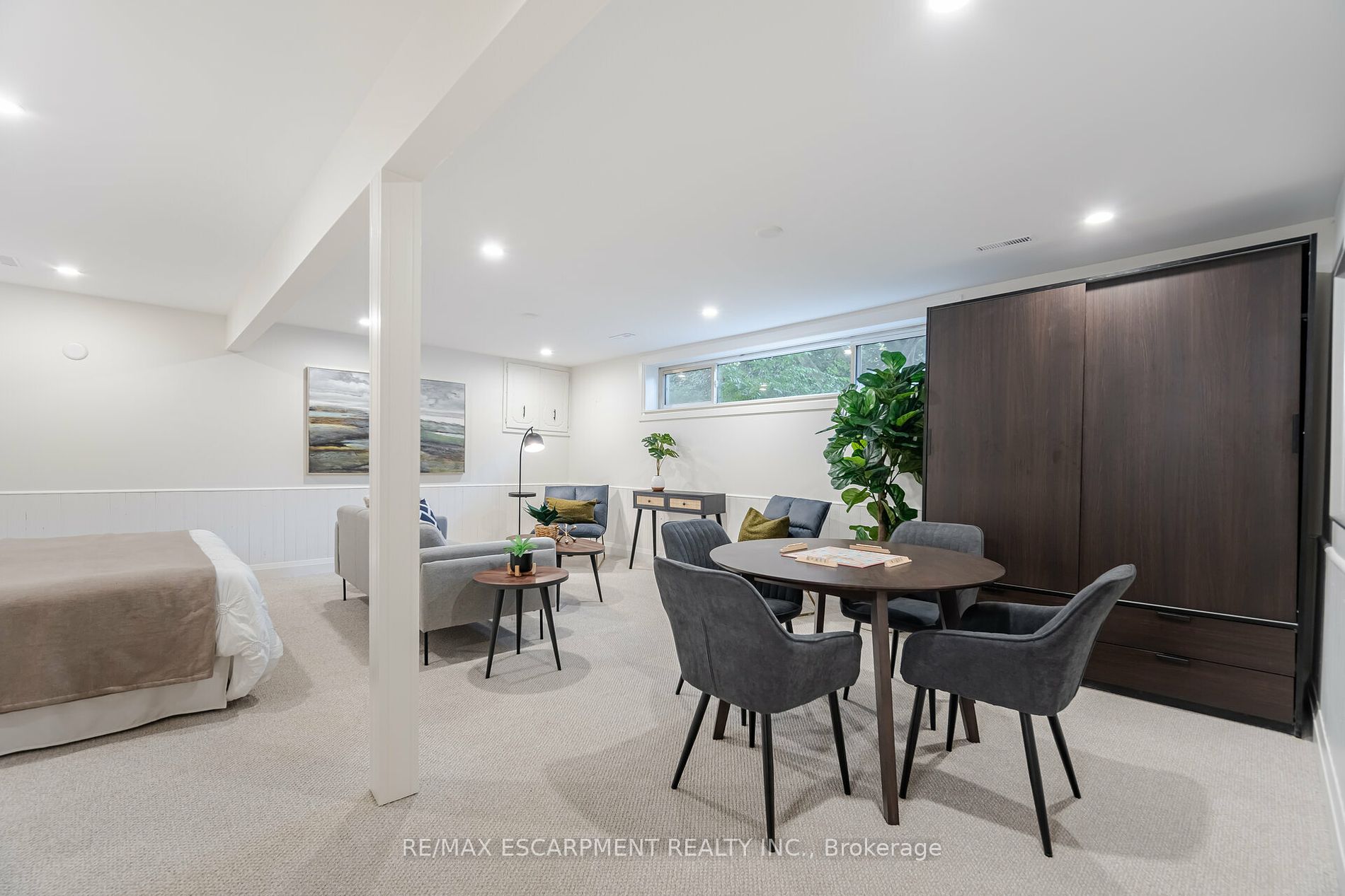 3150 Bentworth Drive