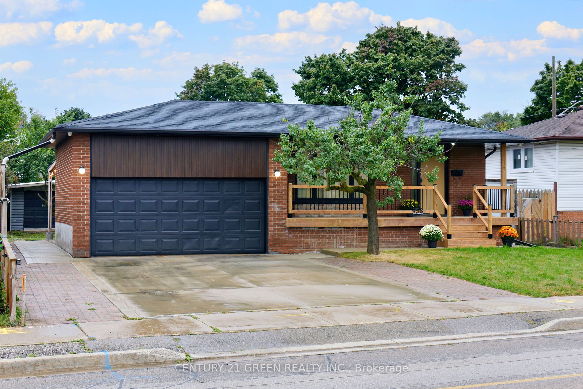 958 South Service Road
