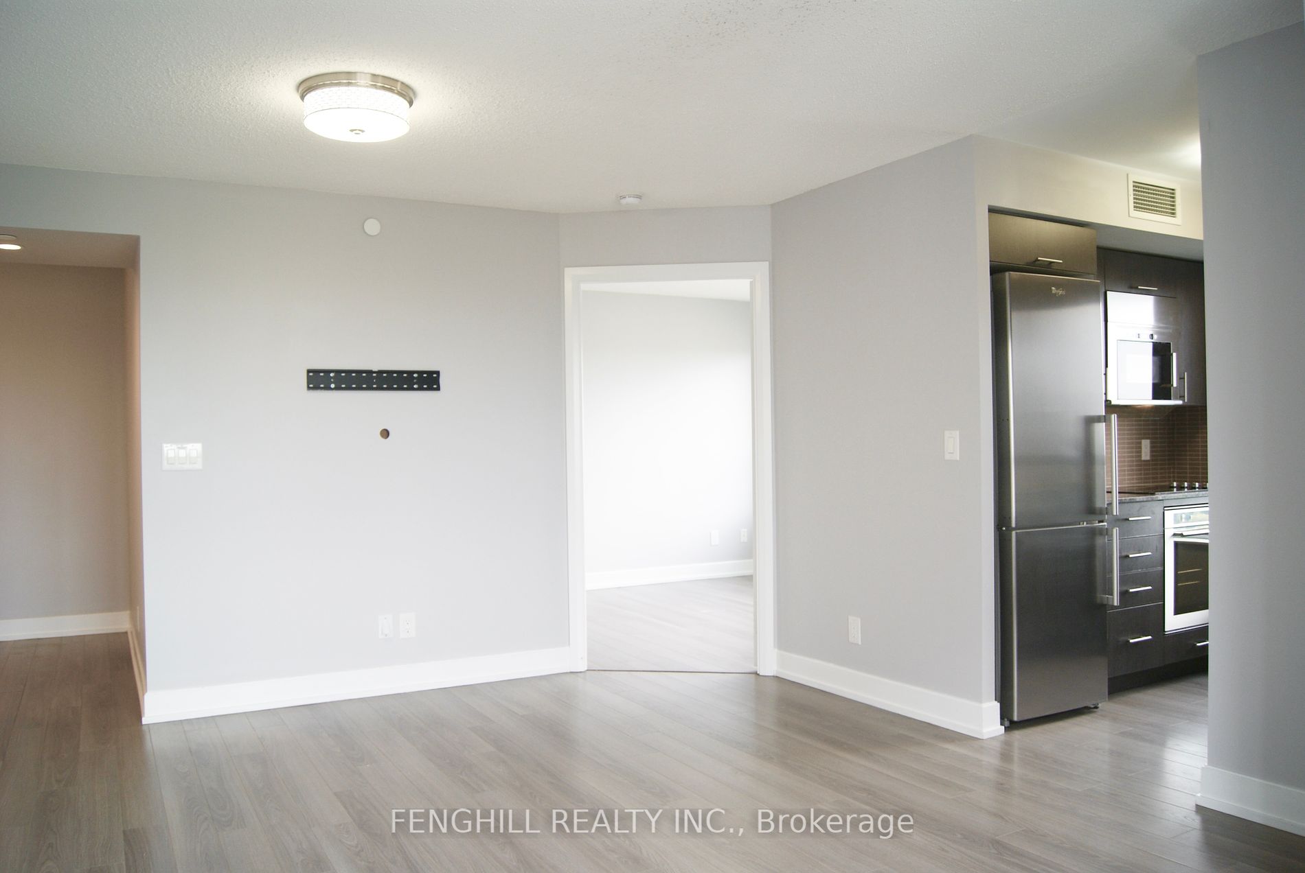 6 Eva Road, #1510