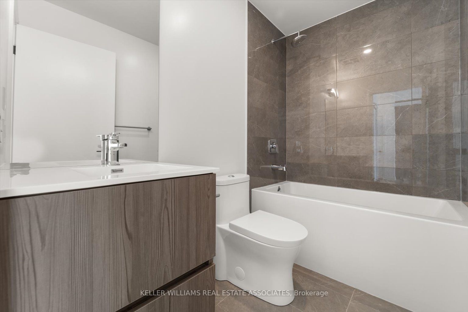 220 Missinnihe Way #1309