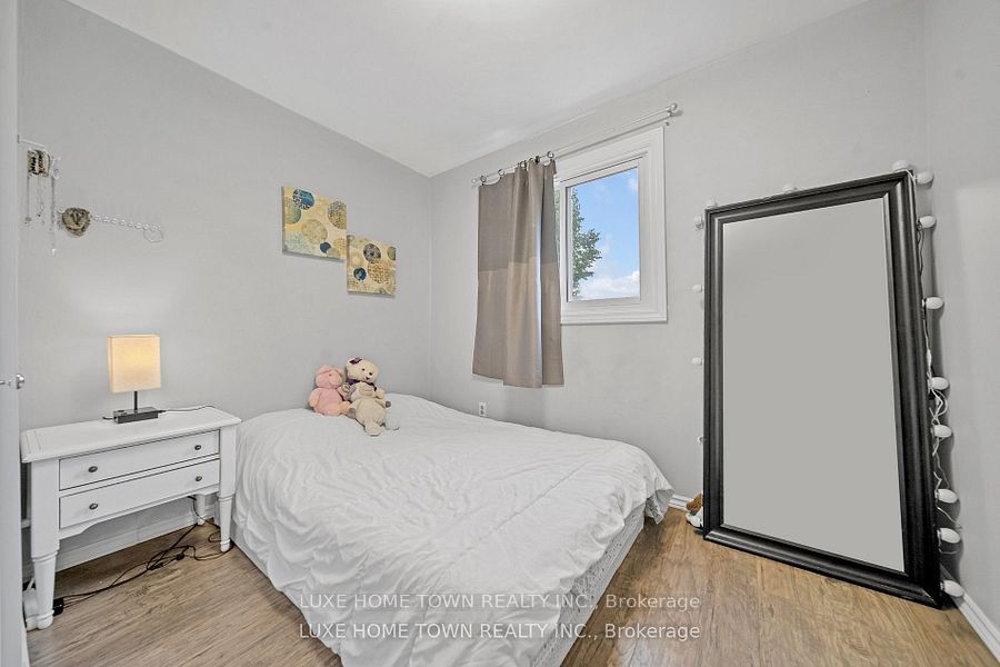 400 Mississauga Valley Boulevard #160