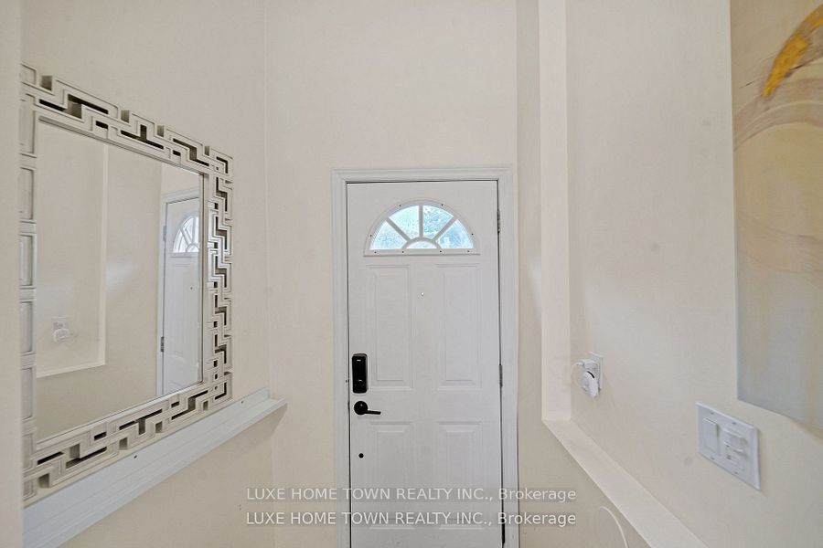 400 Mississauga Valley Boulevard #160