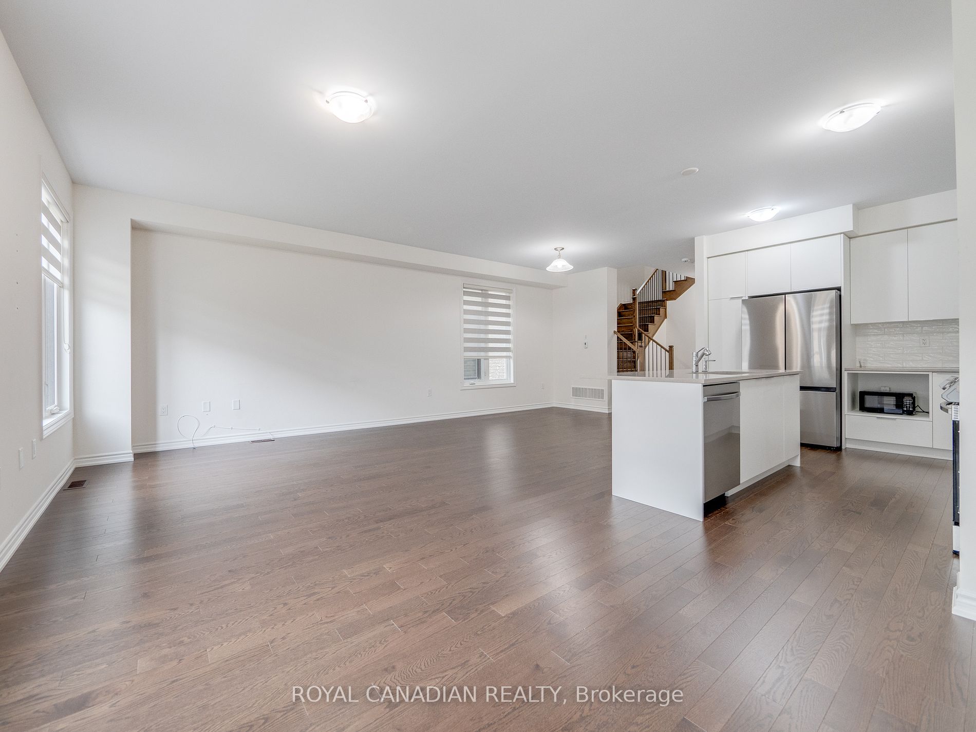 476 Bergamot Avenue