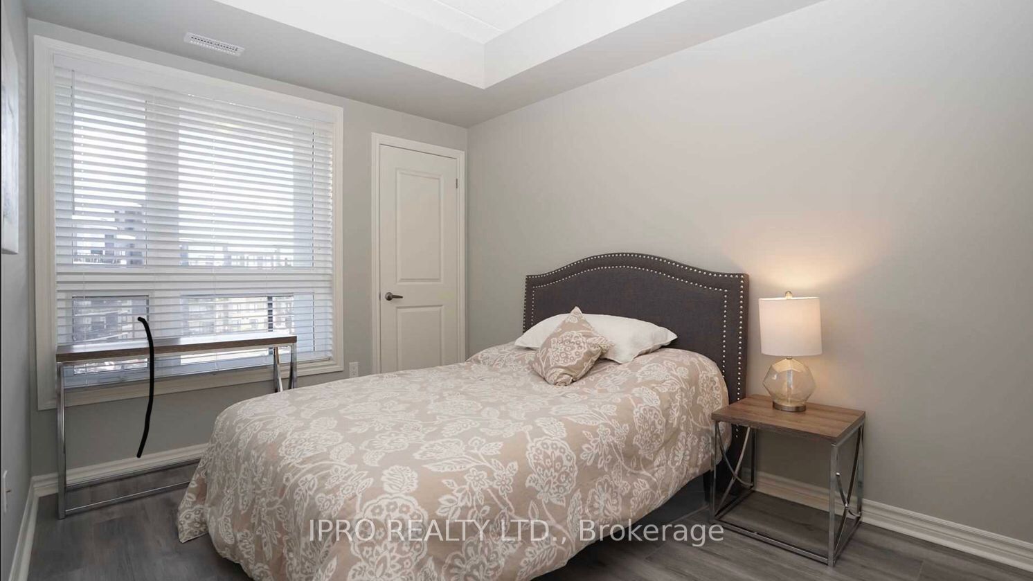 620 Sauve Street #406