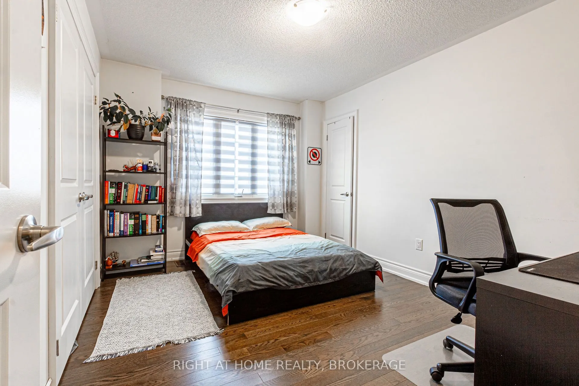1192 Raspberry Terrace