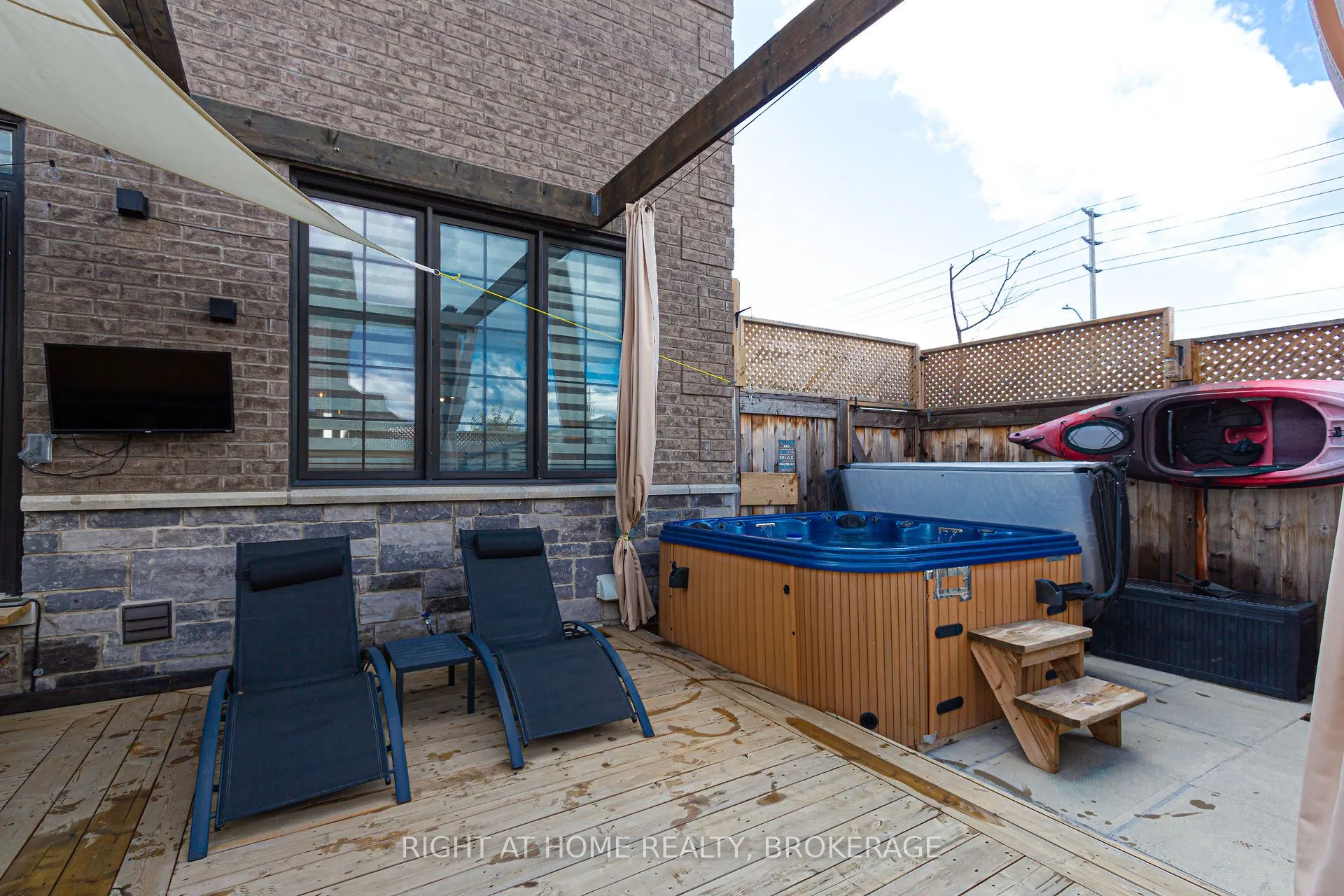 1192 Raspberry Terrace