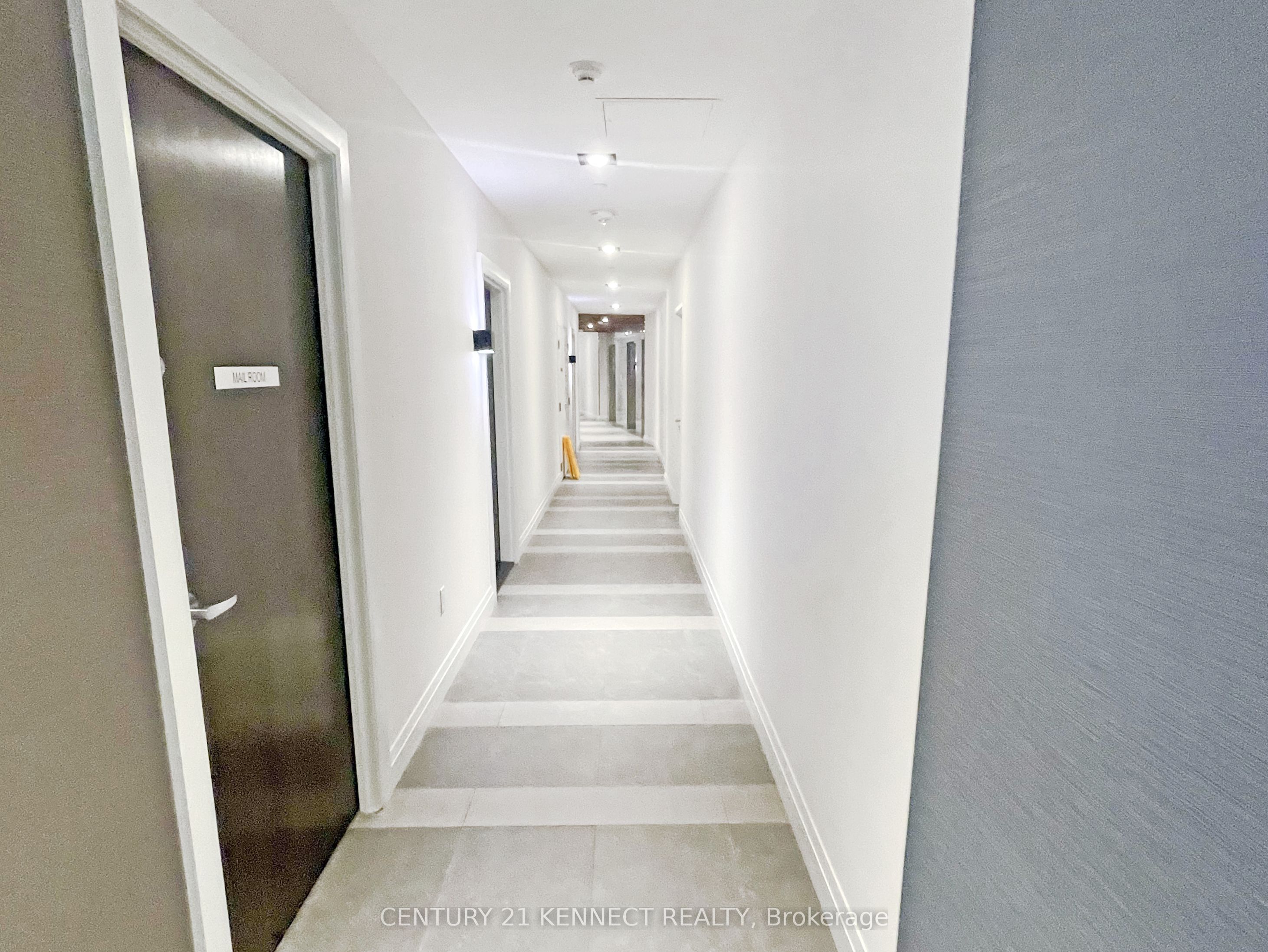 39 Annie Craig Drive #1602