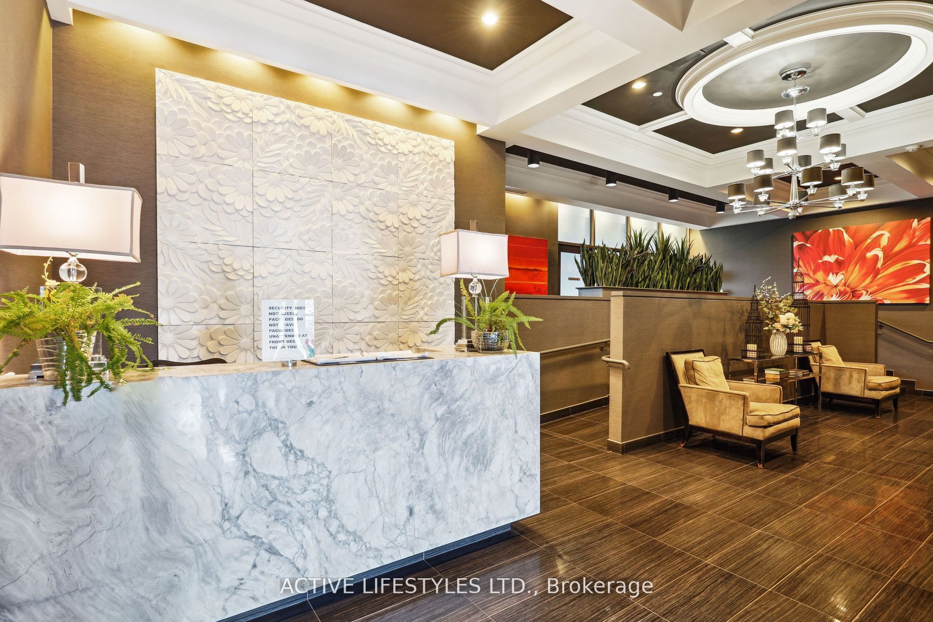 3563 Lake Shore Boulevard W, #202