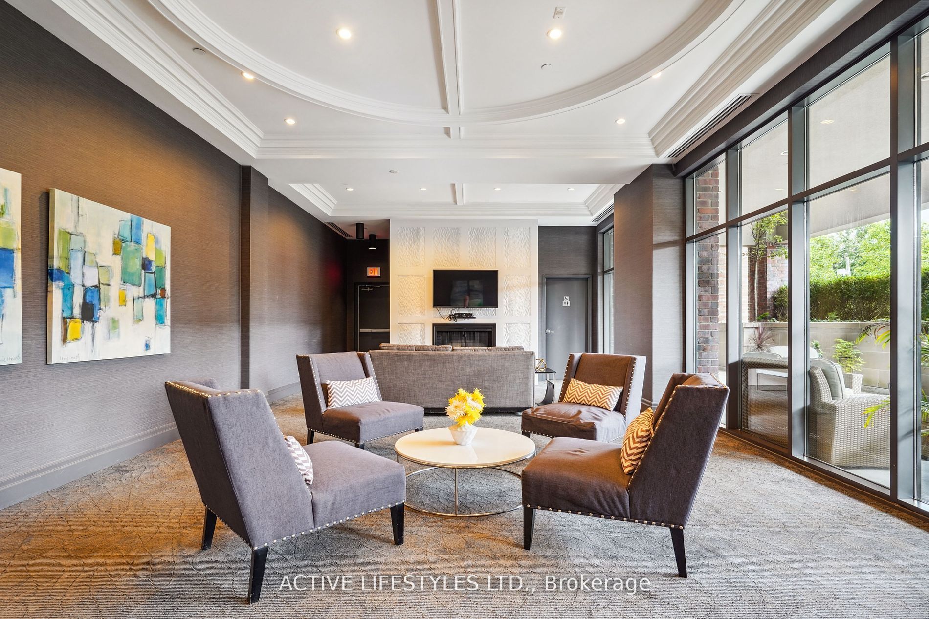 3563 Lake Shore Boulevard W, #202