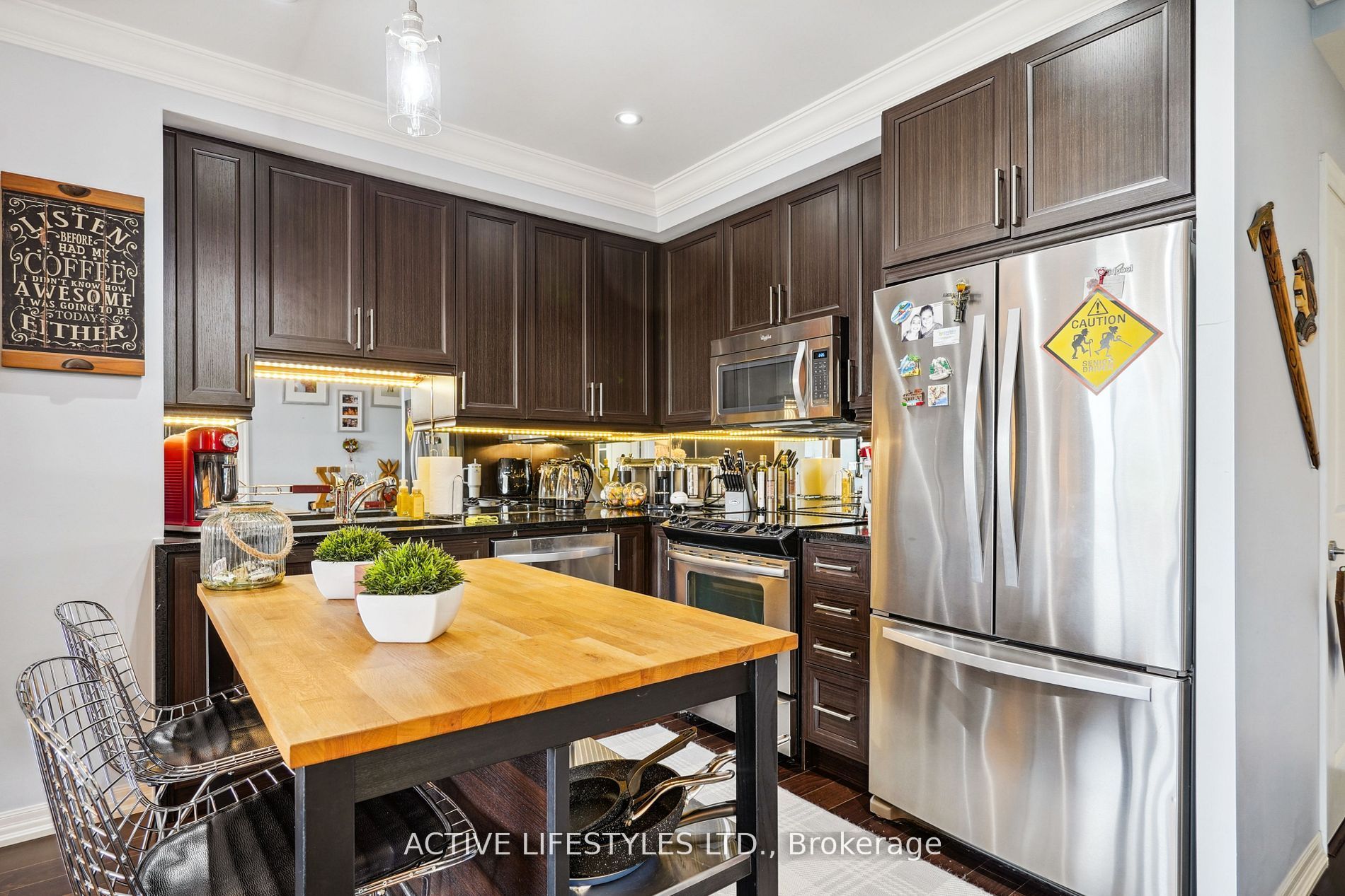 3563 Lake Shore Boulevard W, #202