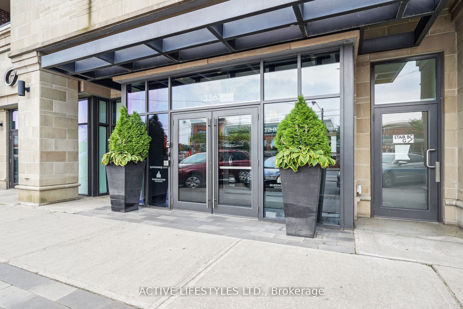 3563 Lake Shore Boulevard W, #202