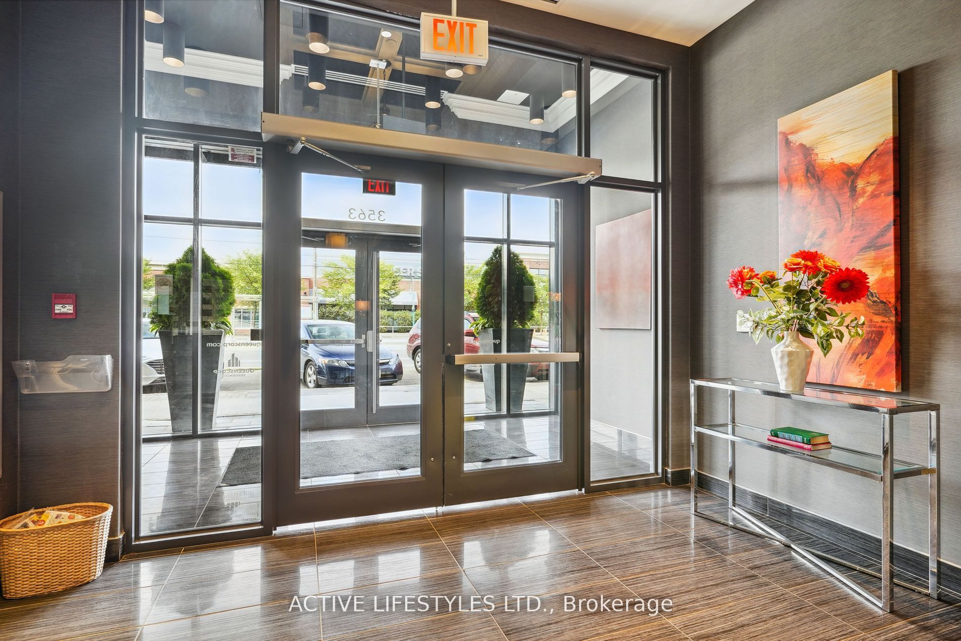 3563 Lake Shore Boulevard W, #202