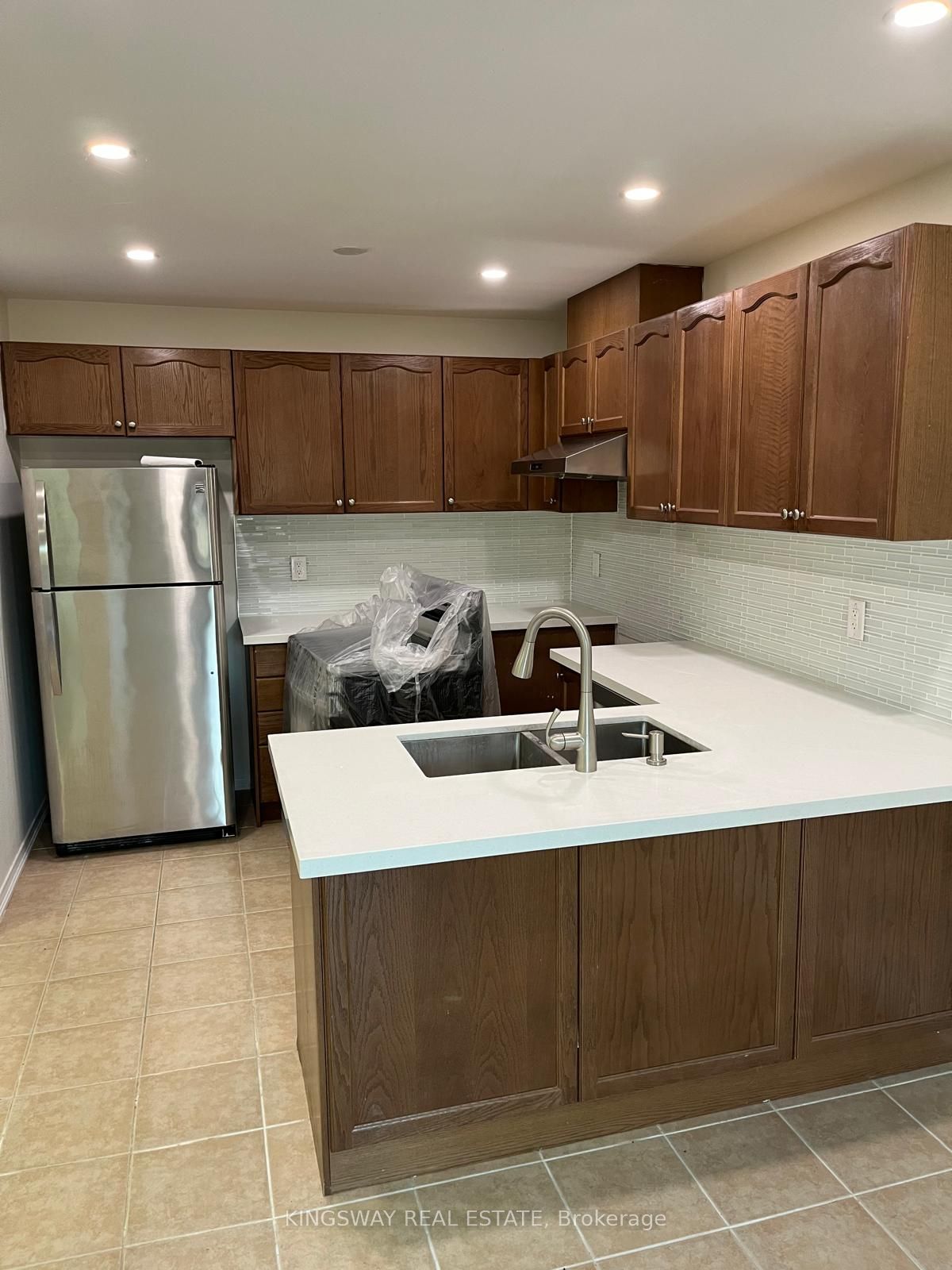 3938 Burdette Terrace