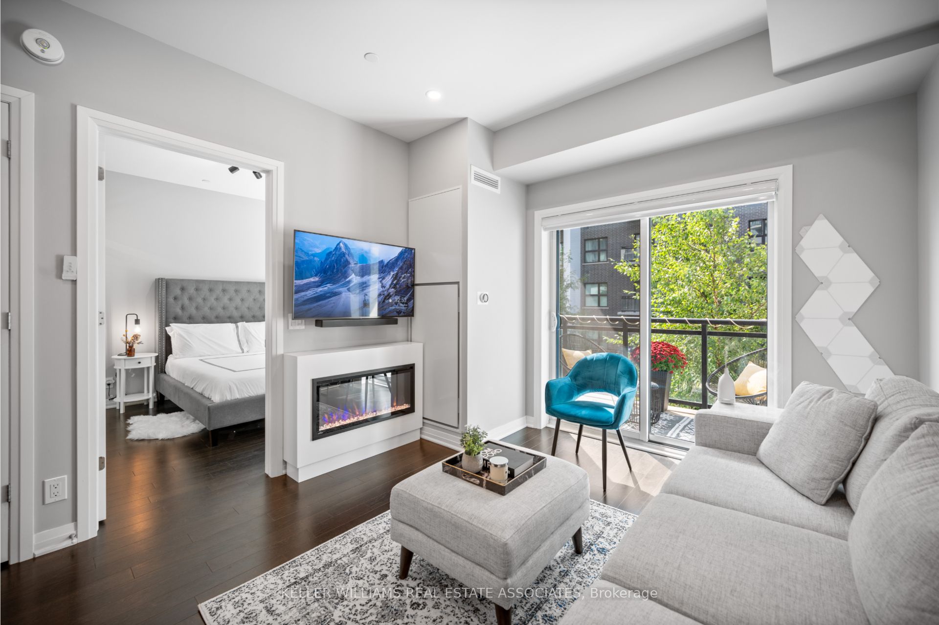 128 Grovewood Common, #226