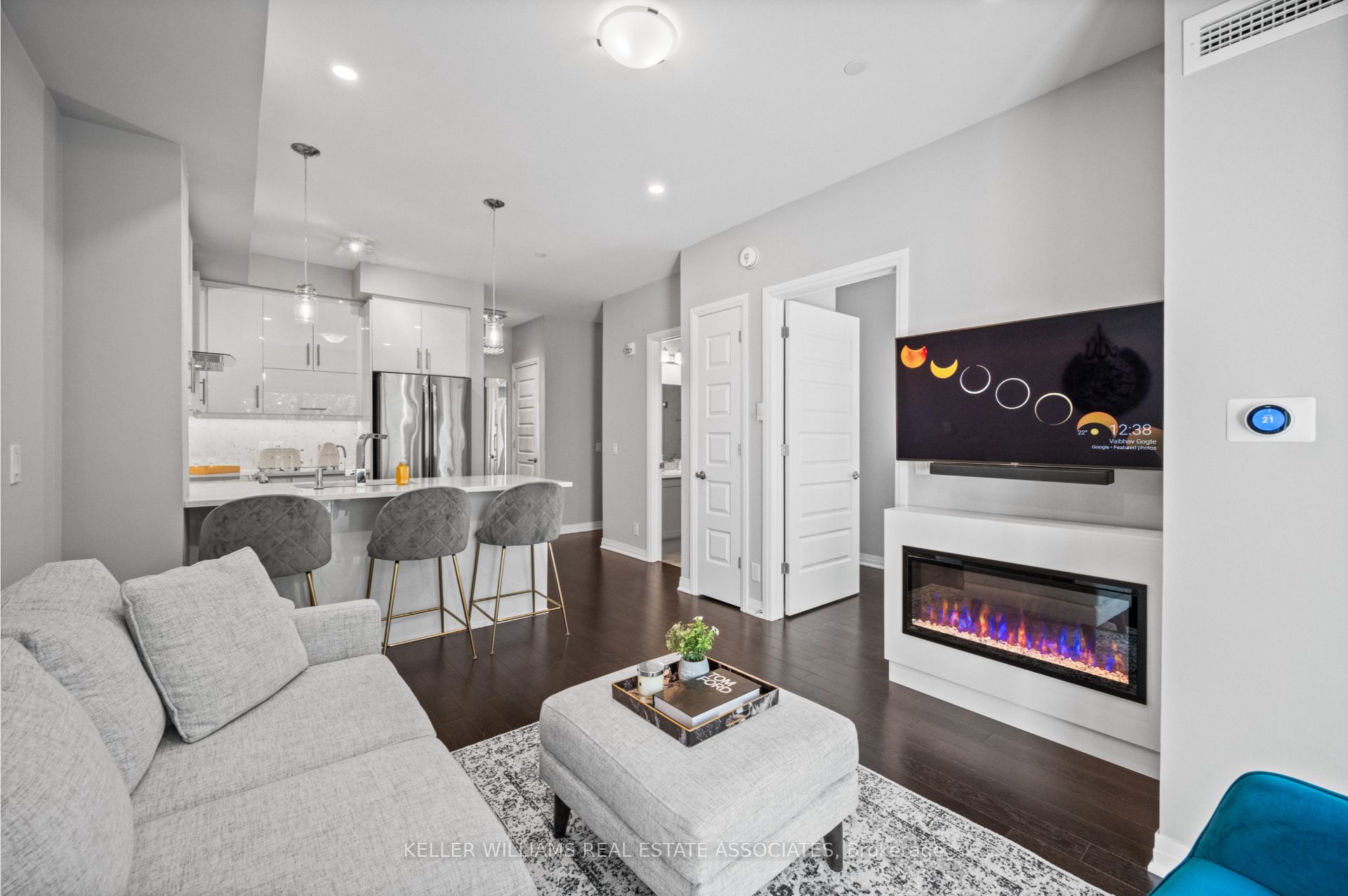 128 Grovewood Common, #226