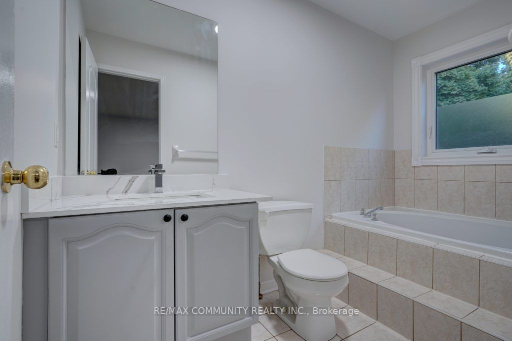 6990 Tassel Crescent