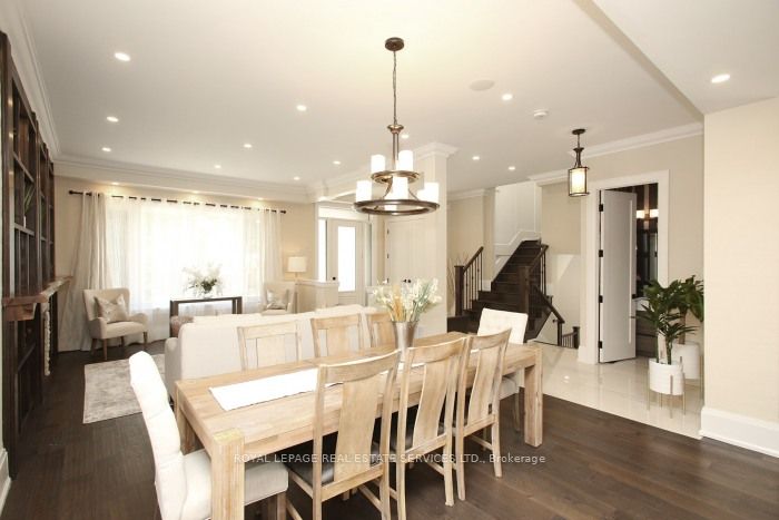 375 Arden Crescent