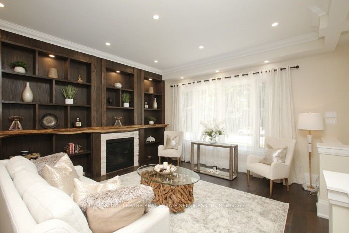 375 Arden Crescent