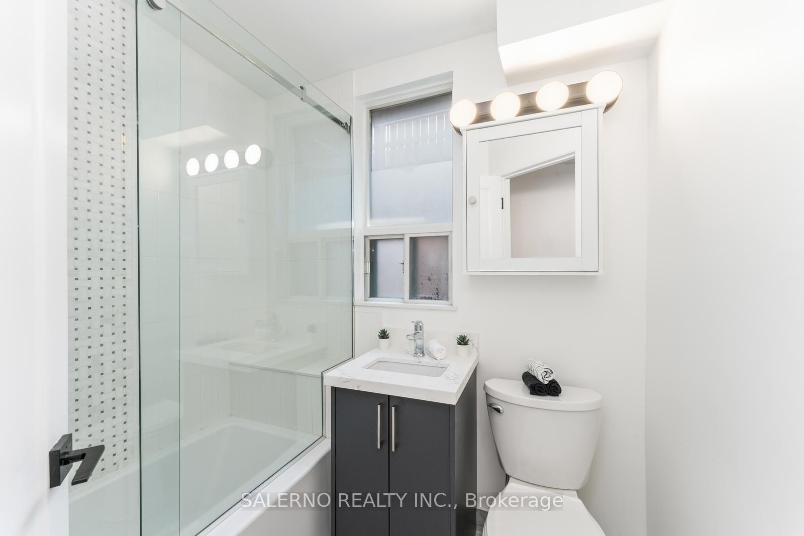 1448 Bloor Street W