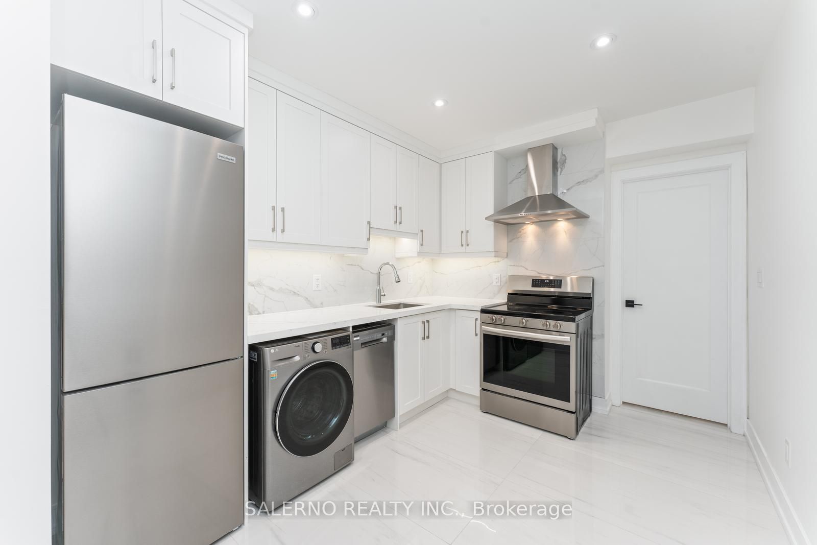 1448 Bloor Street W
