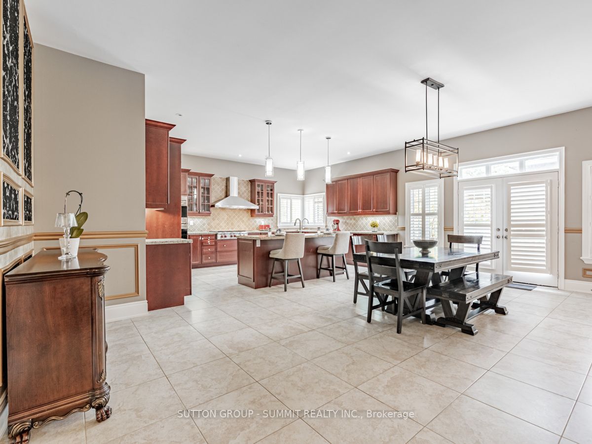 54 Viewmount Crescent