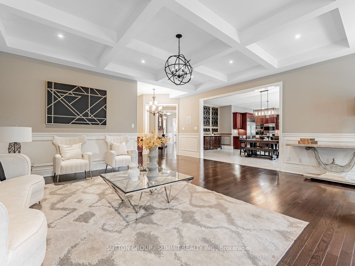 54 Viewmount Crescent