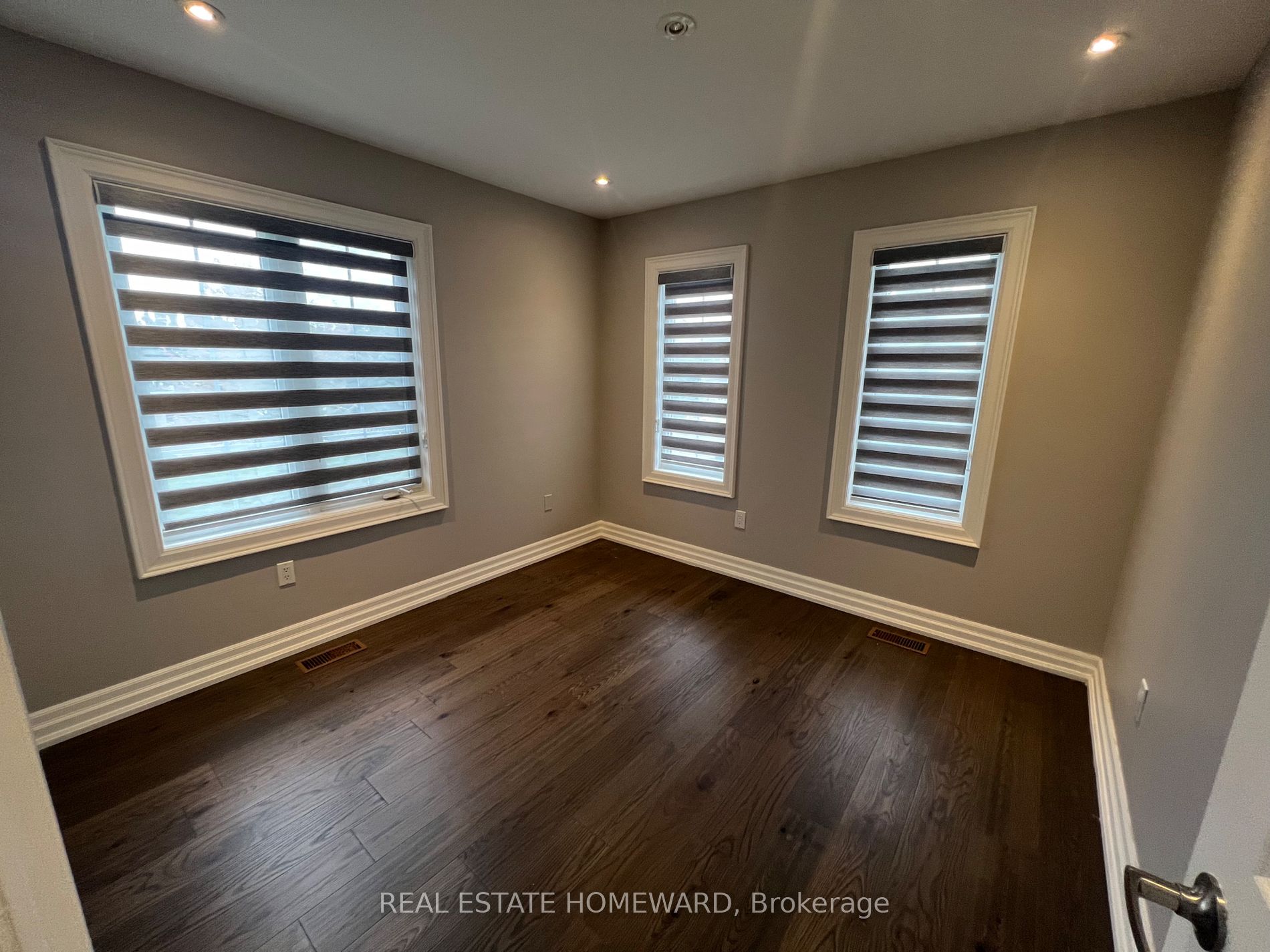 7361 Bread Fruit Lane