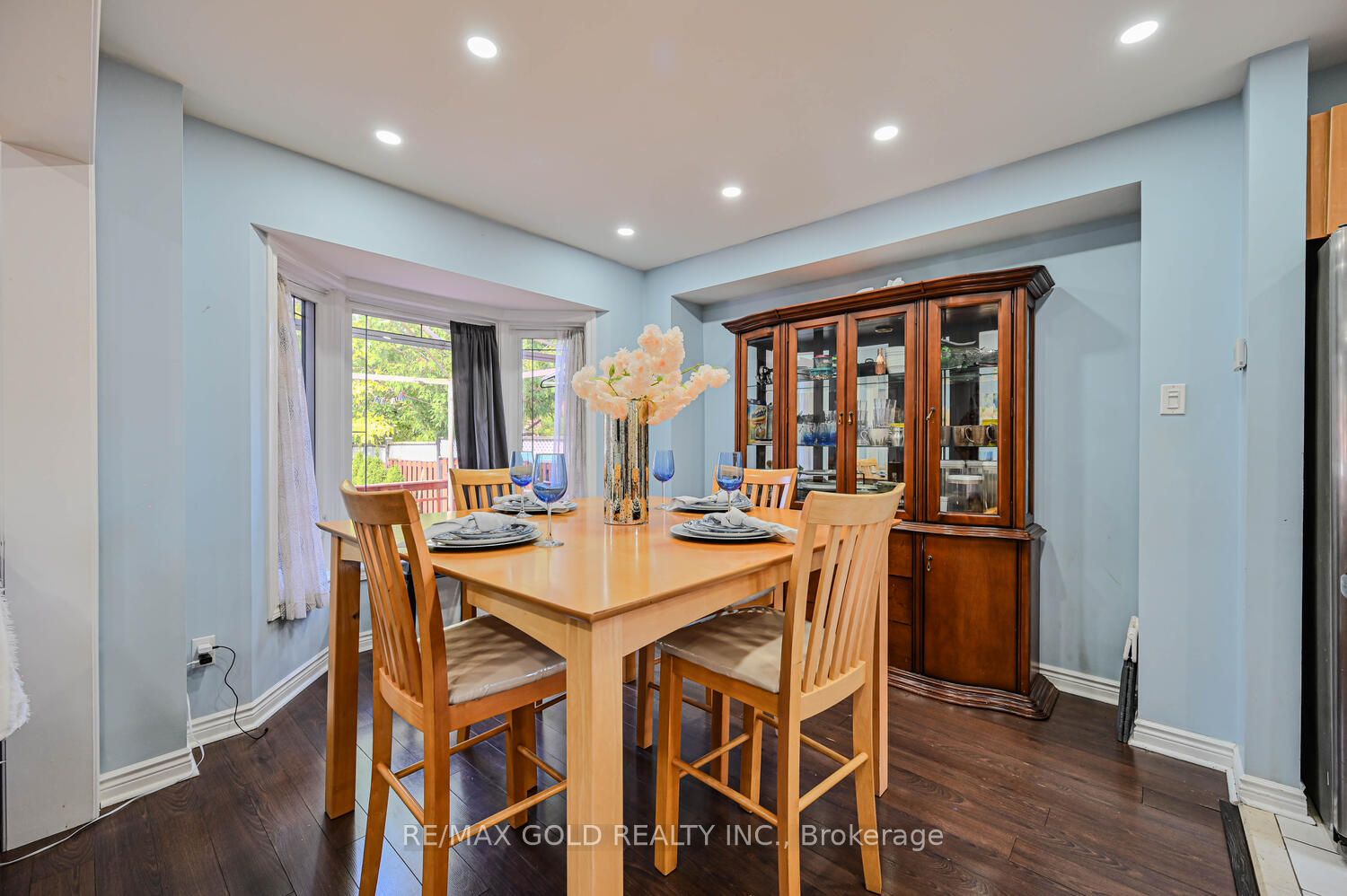 39 Blue Spruce Street