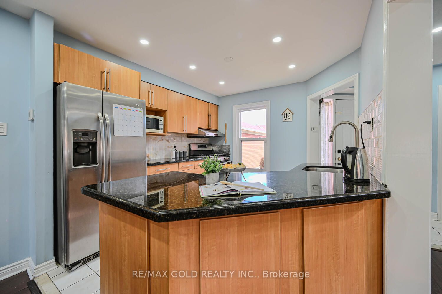 39 Blue Spruce Street