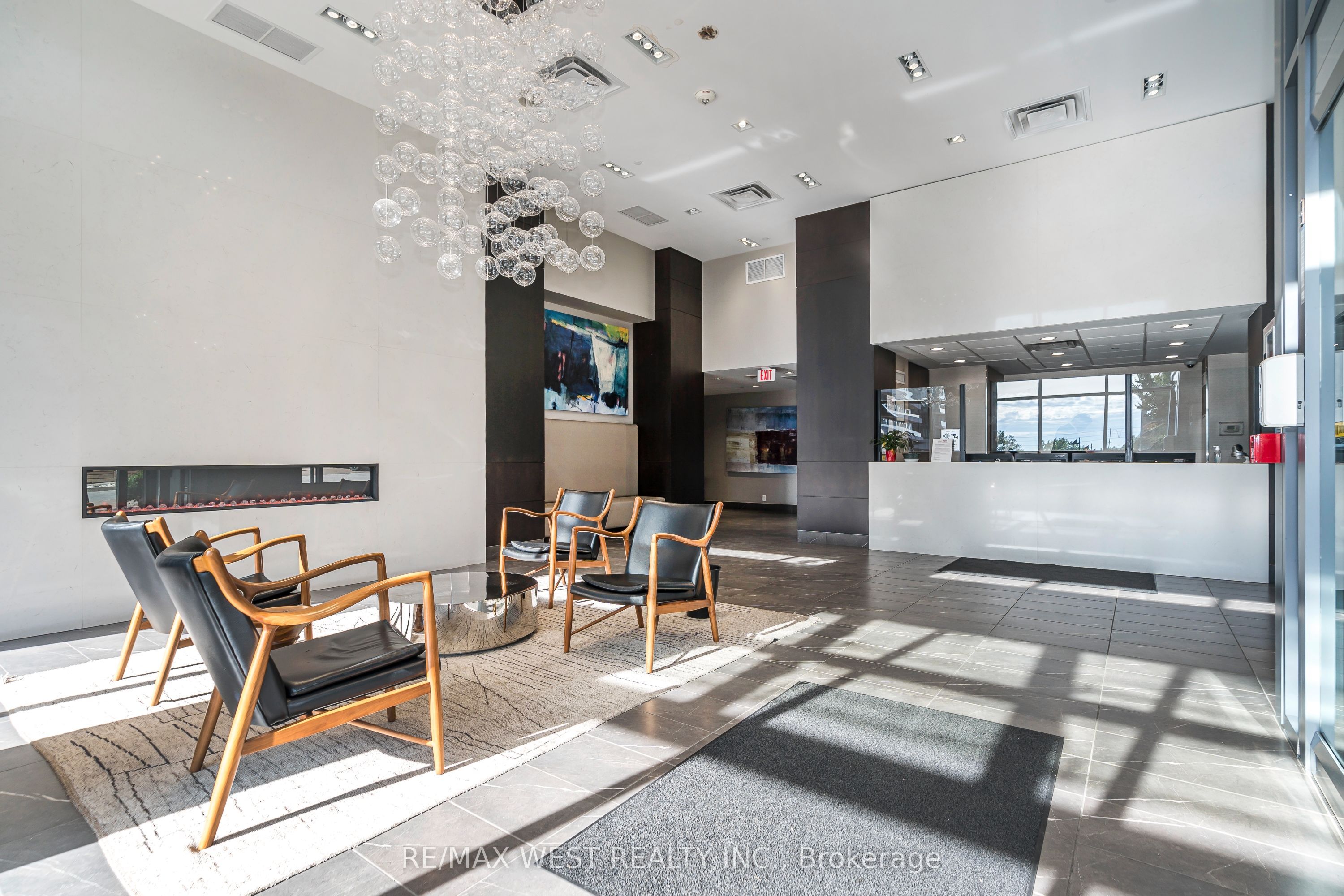 10 Park Lawn Road #1705