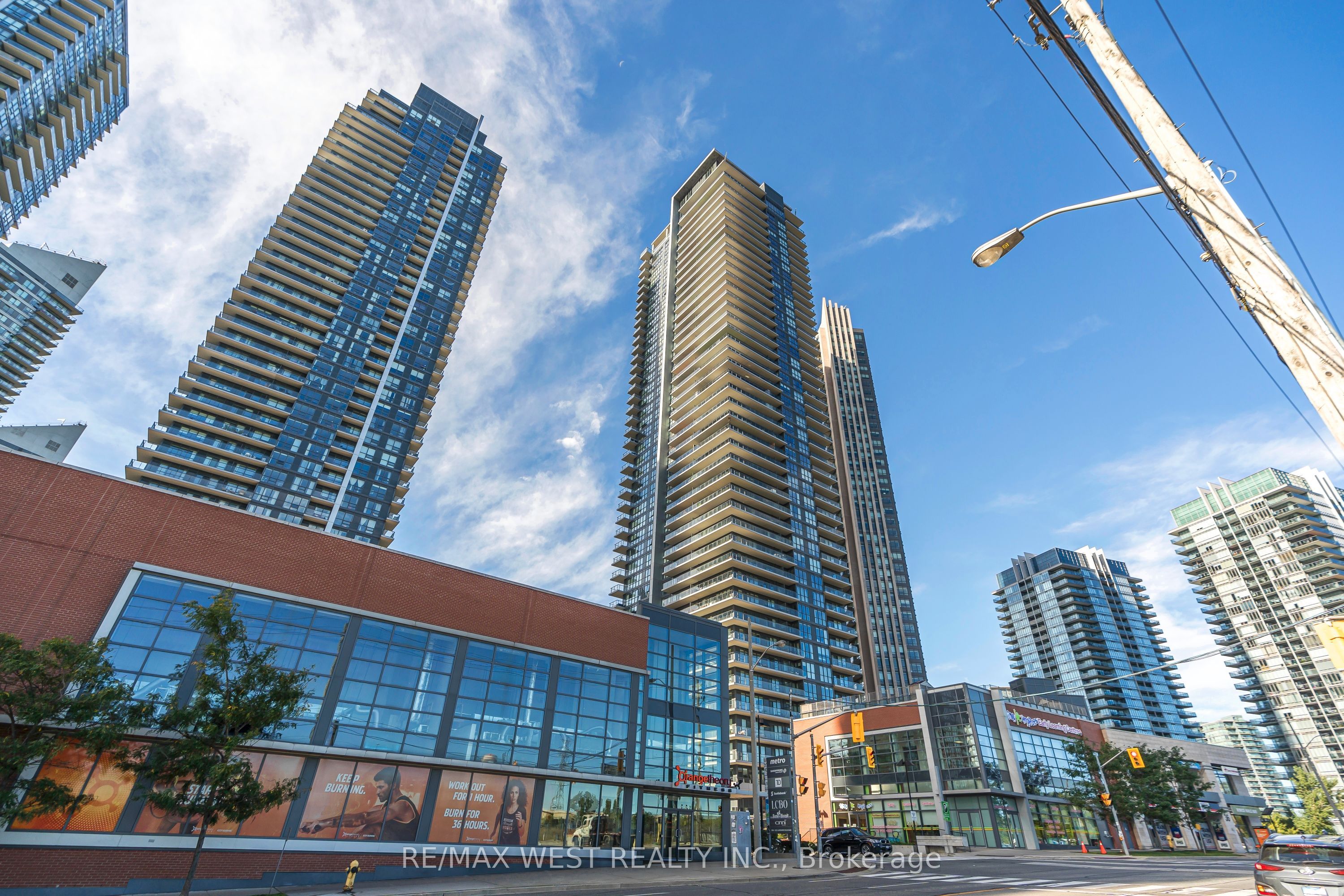 10 Park Lawn Road #1705