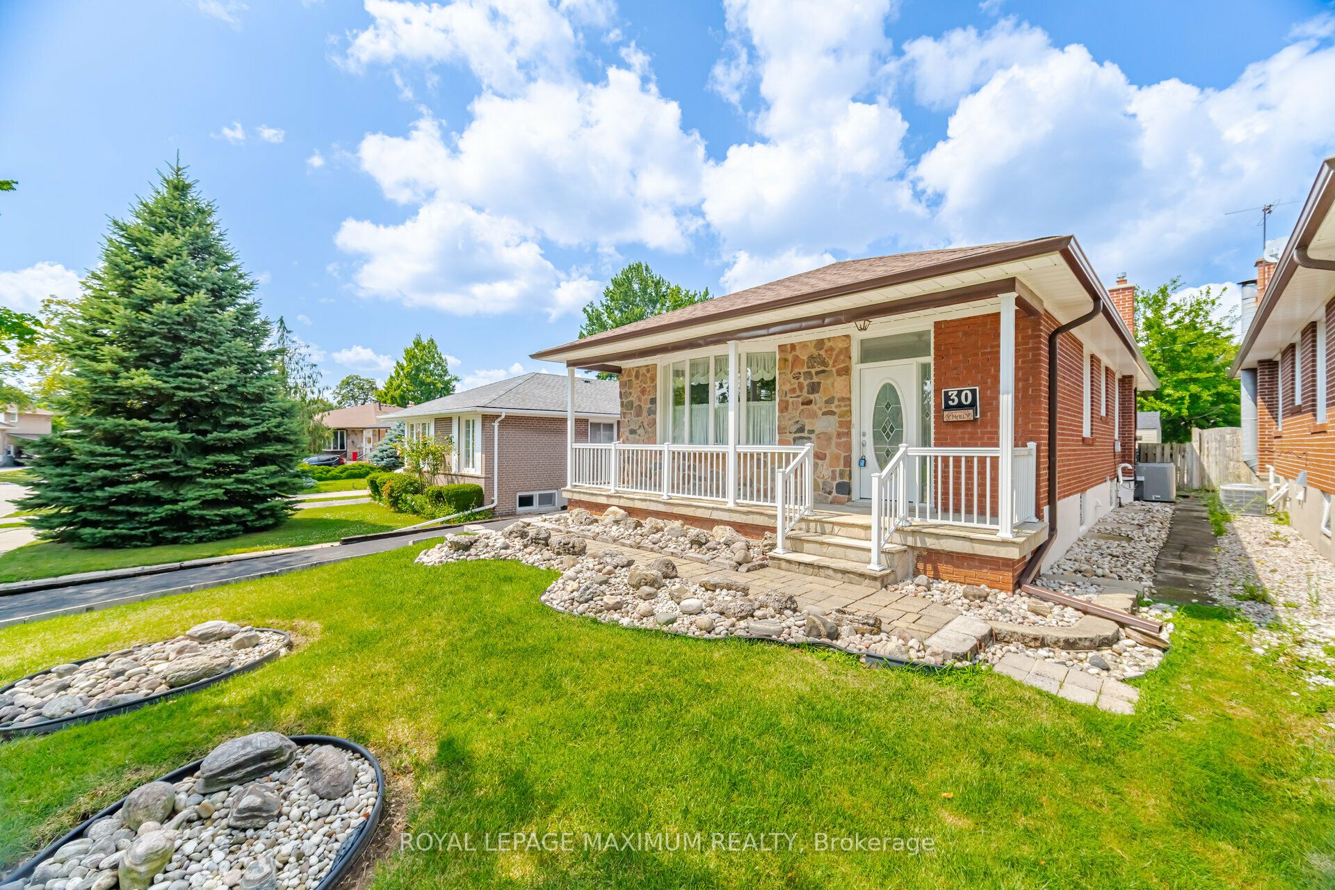 30 Guernsey Drive