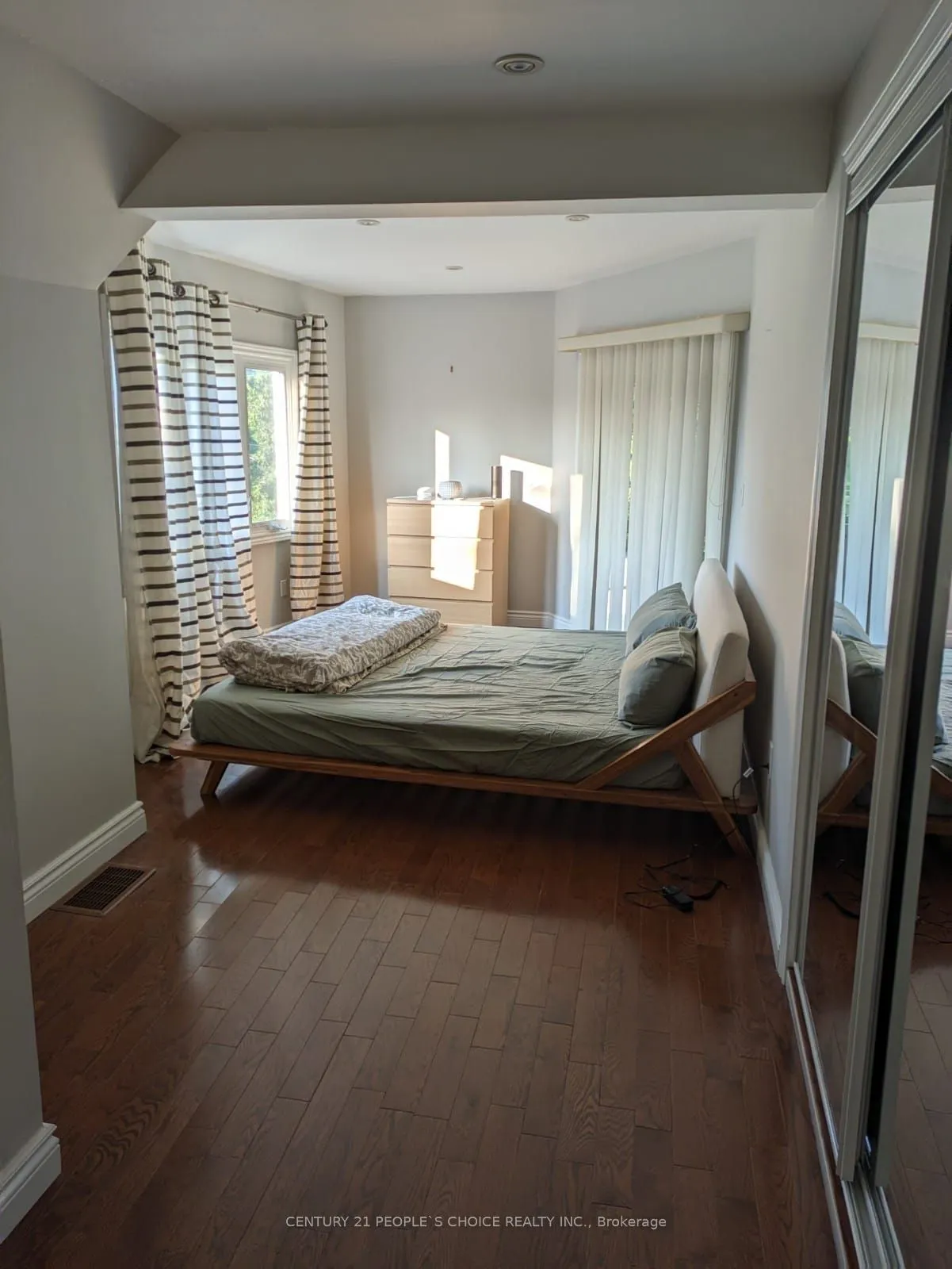 63 Stephen Drive