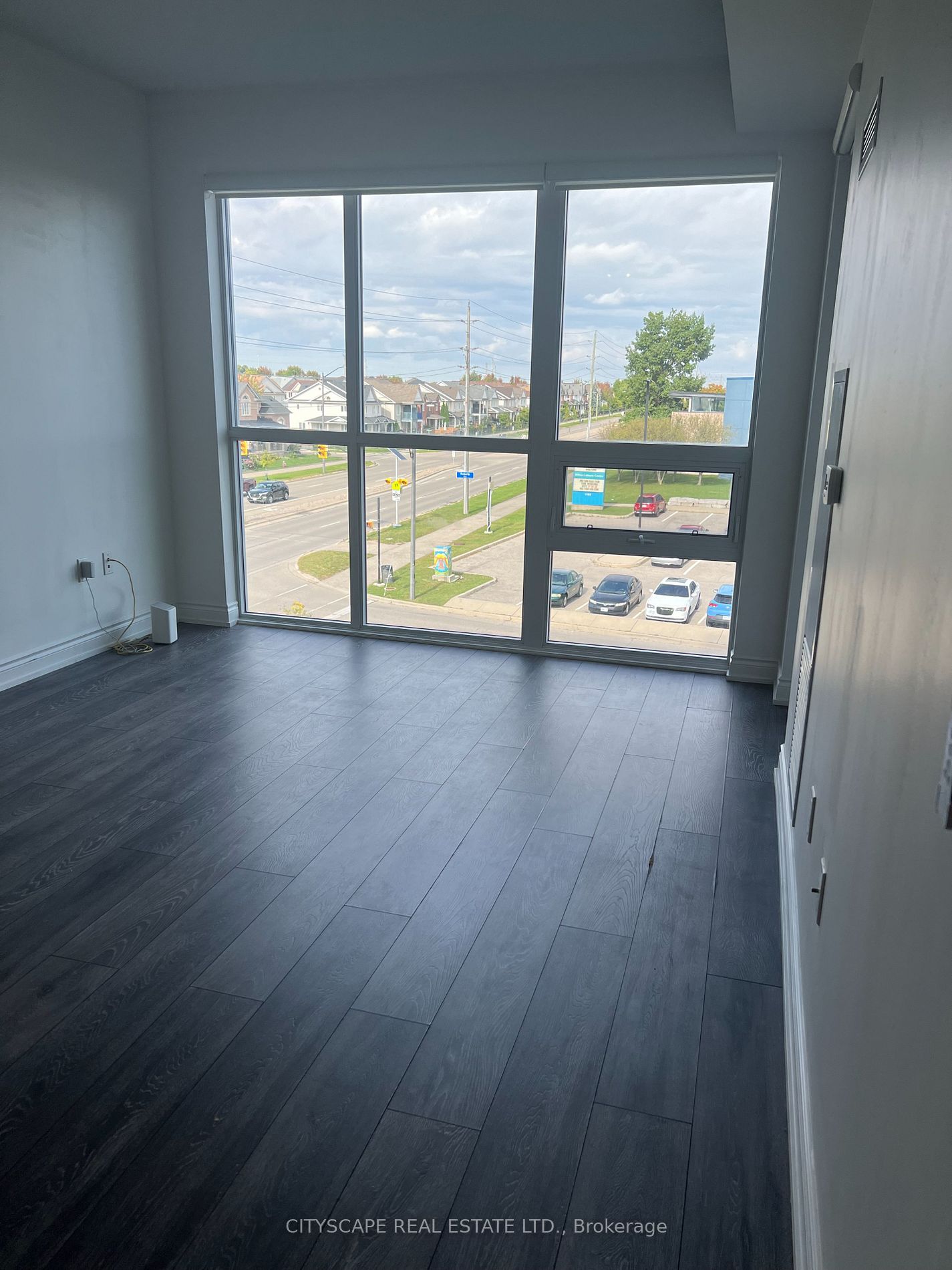 1050 Main Street E #312