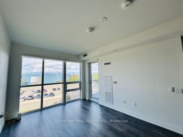 1050 Main Street E #312
