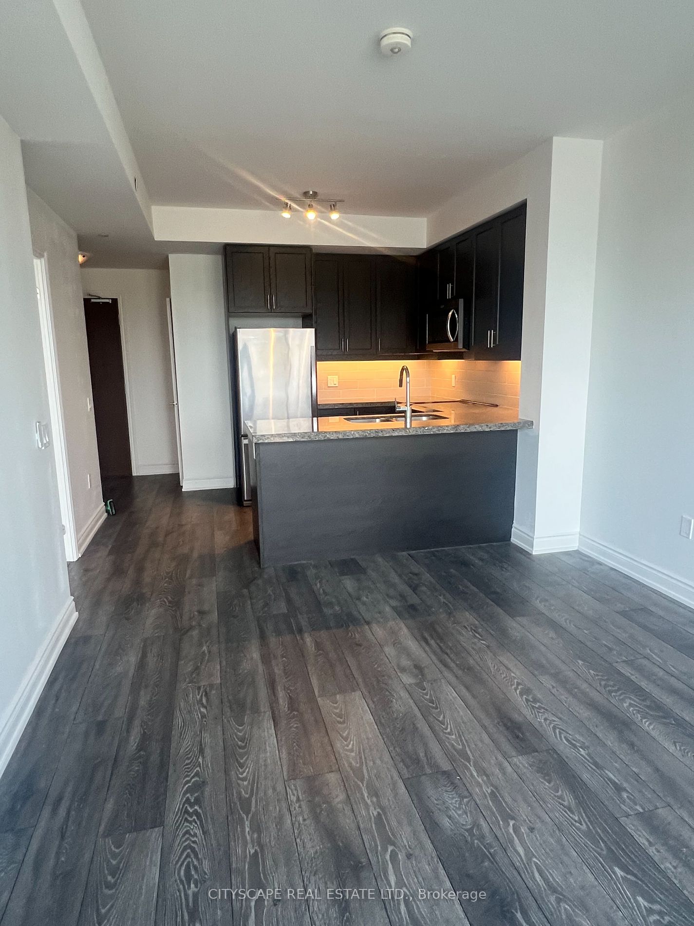 1050 Main Street E #312