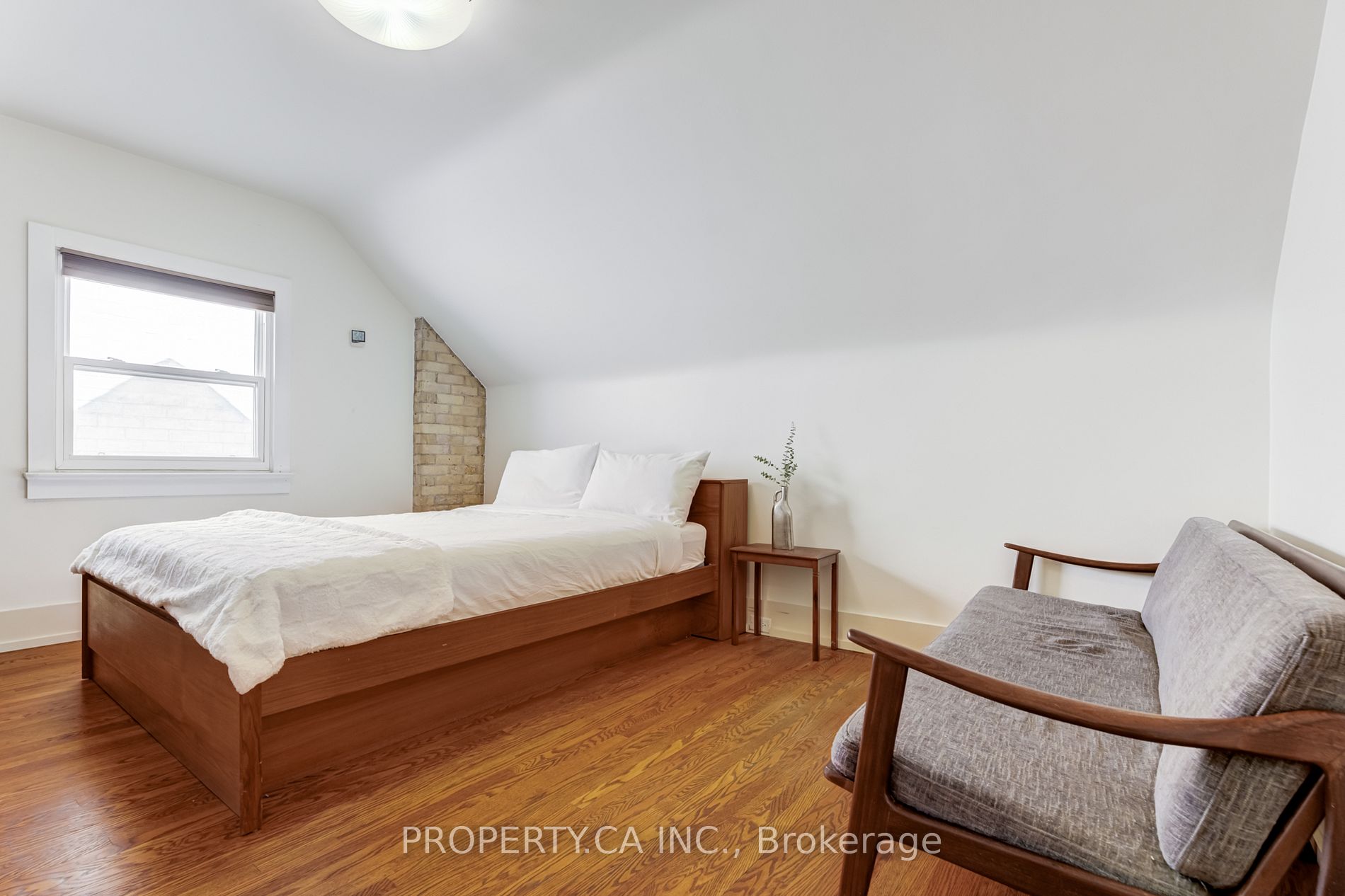 50 South Kingsway