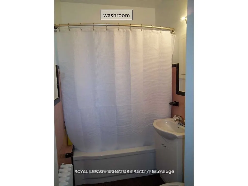 273 Lakeshore Road E, #3