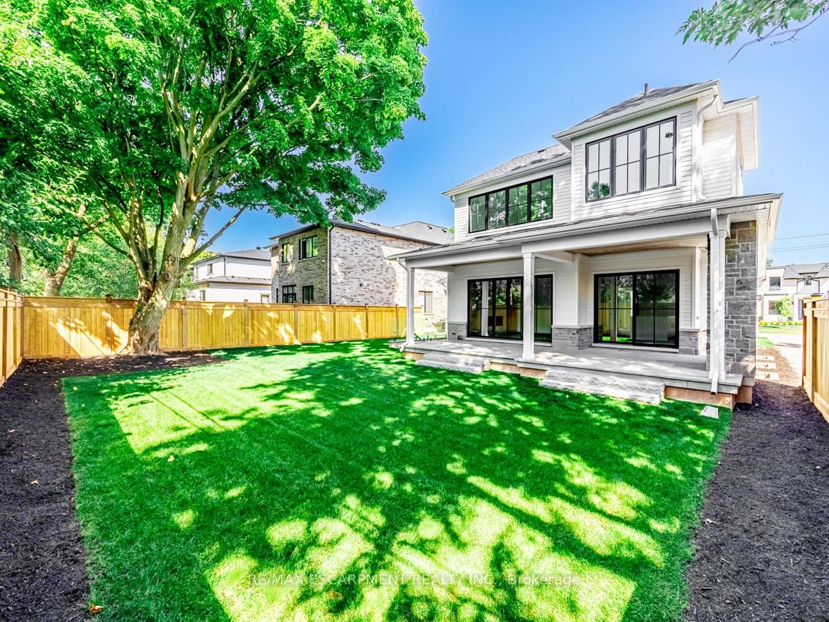 542 Warminster Drive