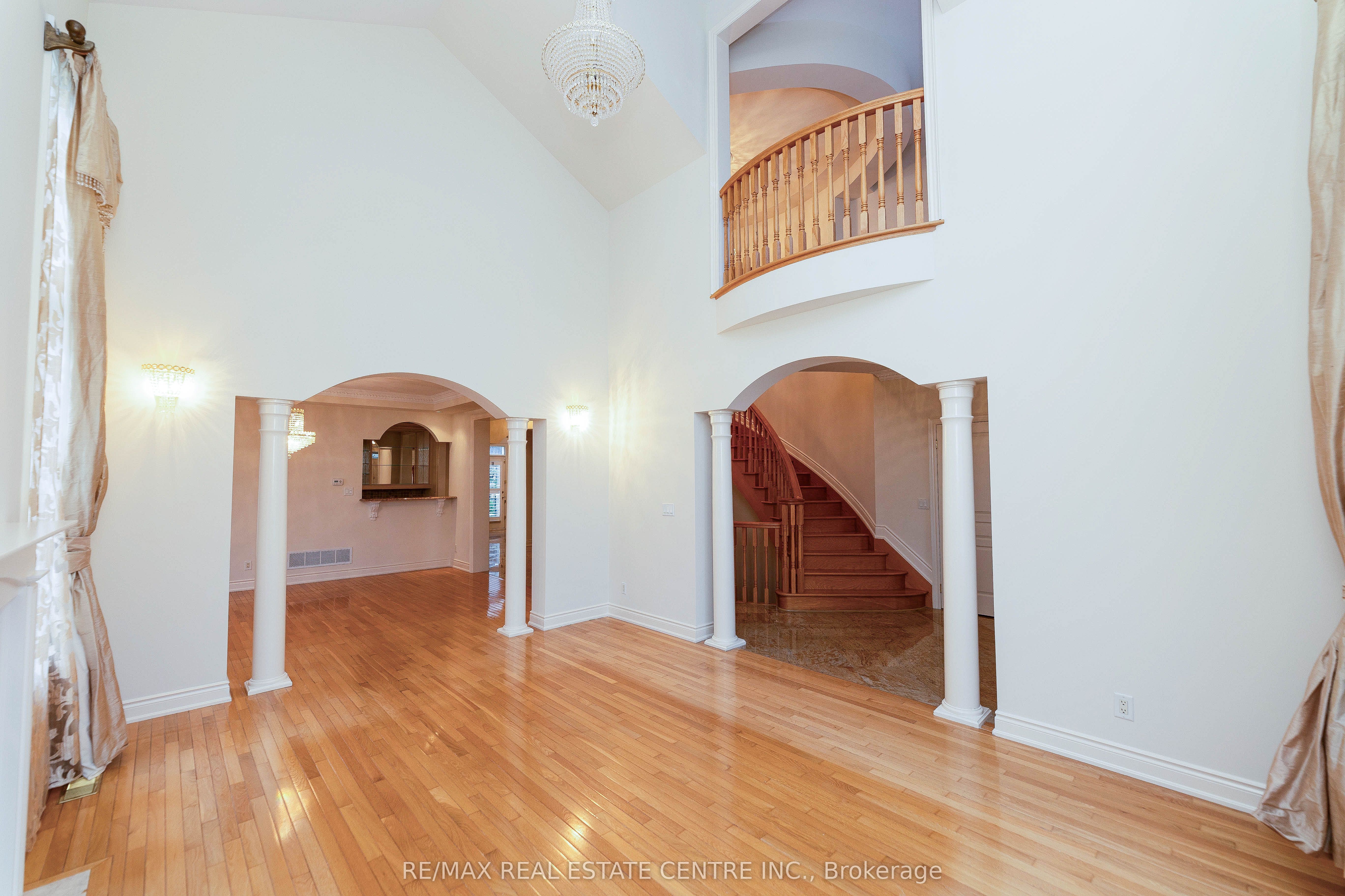 645 Cranleigh Court