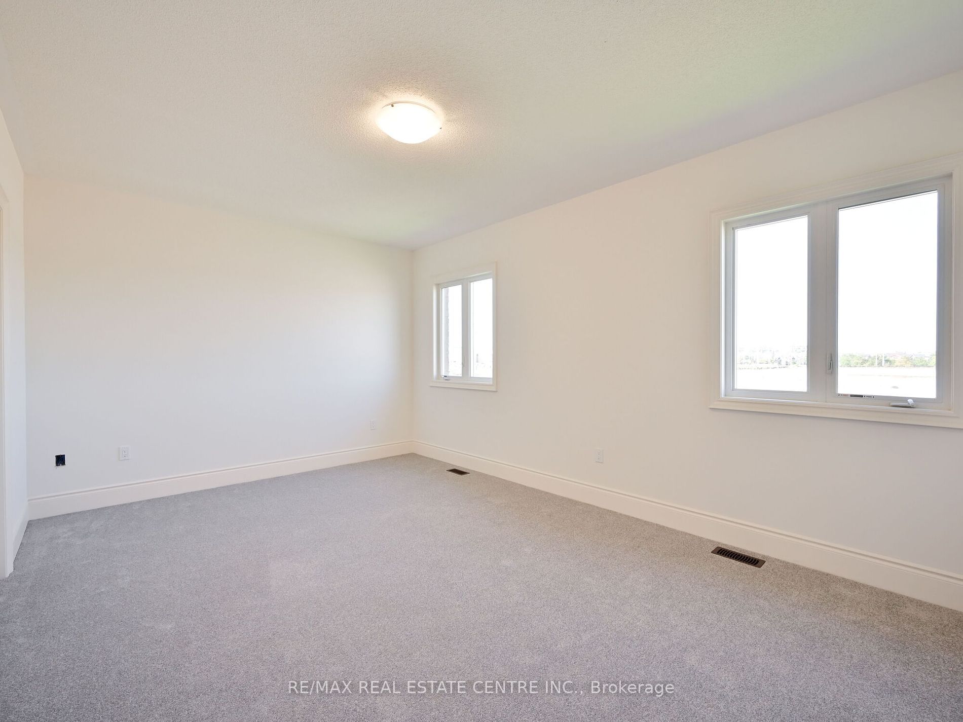 1555 Severn Drive